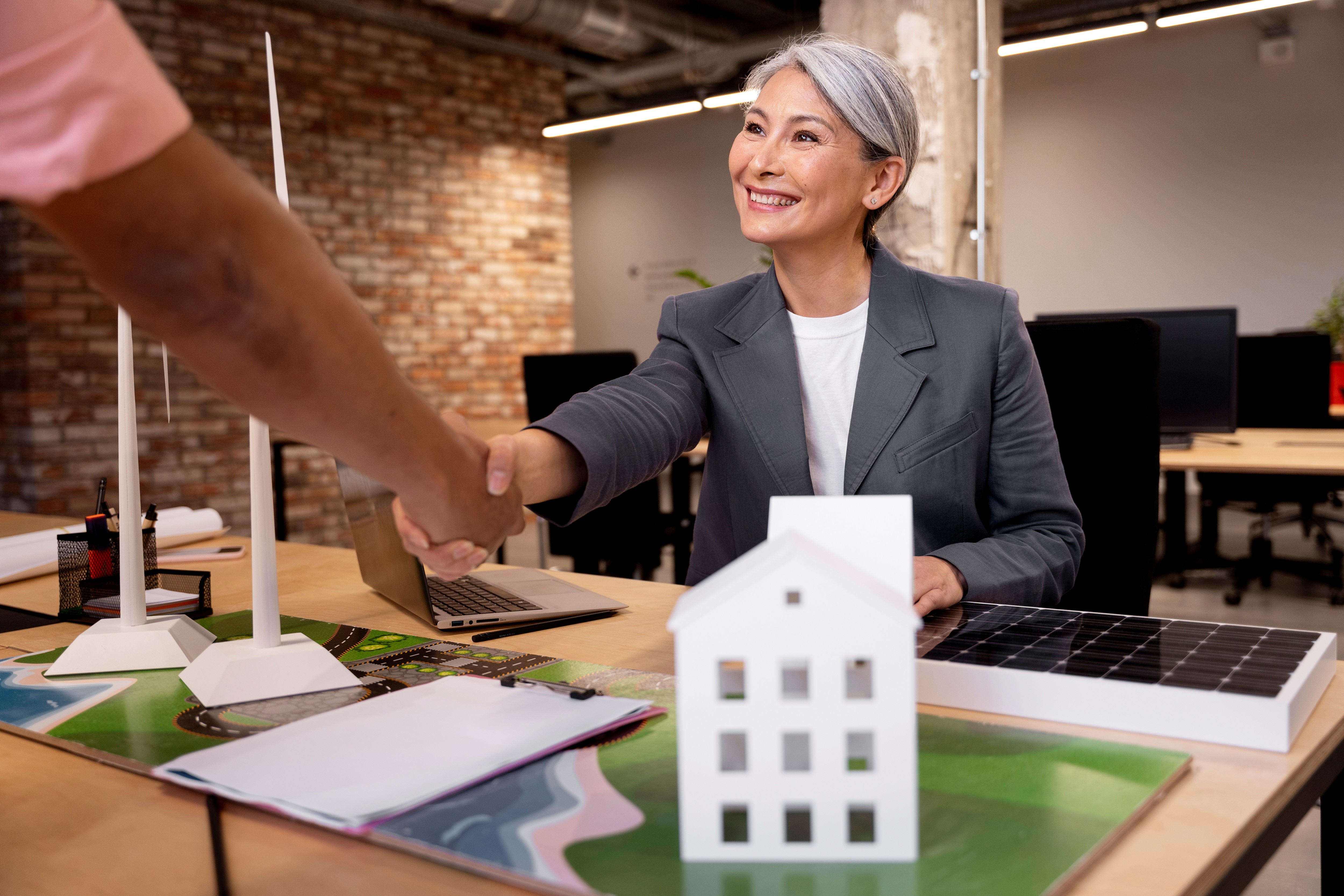 Why Smart Landlords Rely on Property Managers for Success